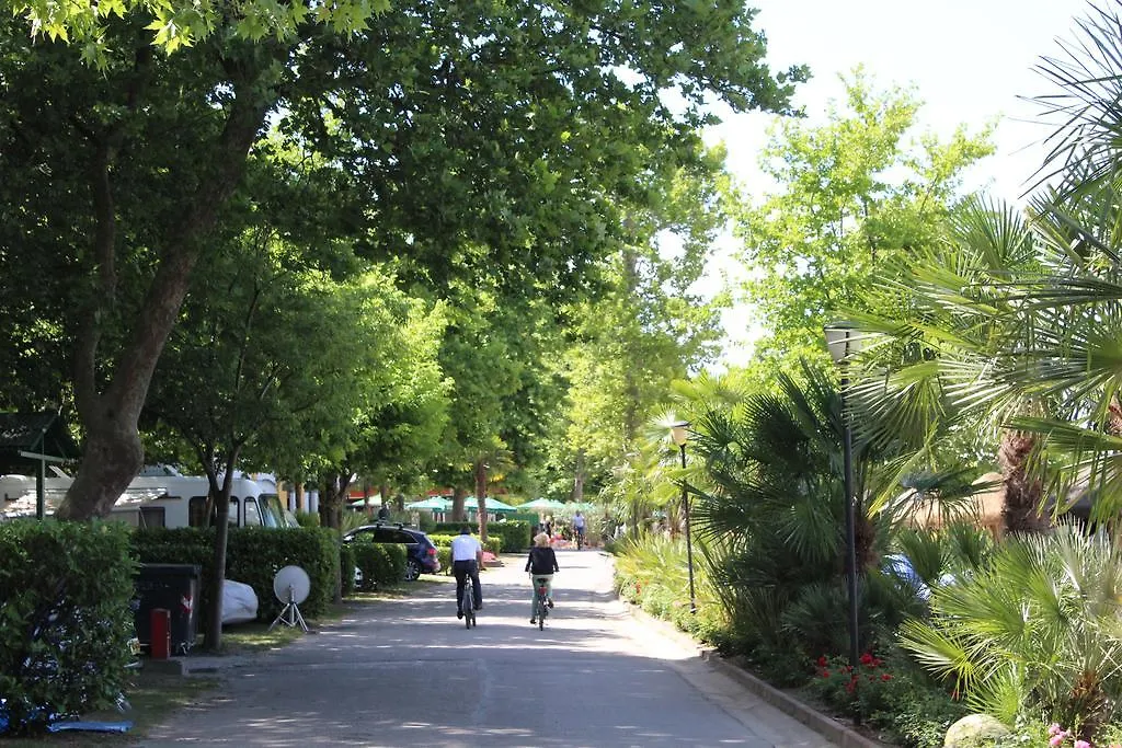 Camping Cisano - San Vito Bardolino