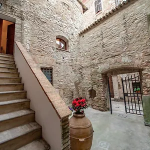 saint-francis-apartment.hotels-perugia.com/