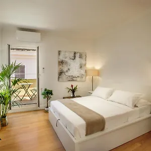 spanish-step-rooftop-boutique-apartment-rome.it-romehotels.com/