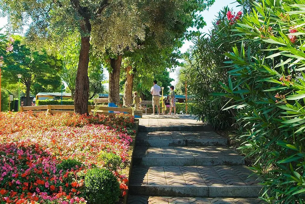 Campsite Camping Cisano - San Vito Bardolino